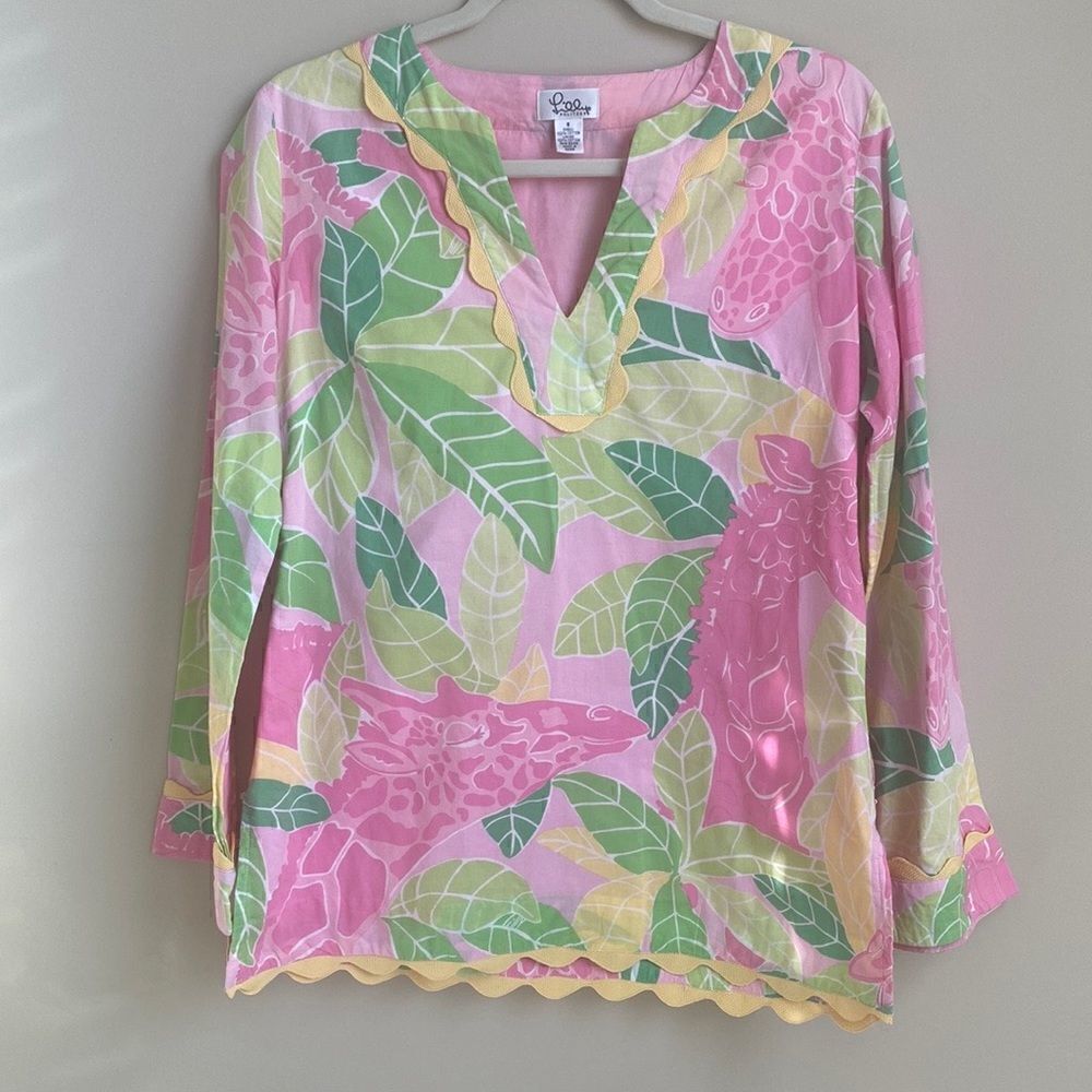 Lilly Pulitzer Vintage Window Shopping Print Tunic Top S
